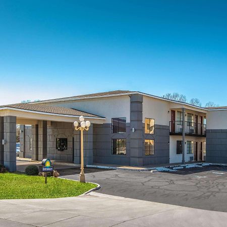 Days Inn By Wyndham Waco Near Downtown University Exteriör bild